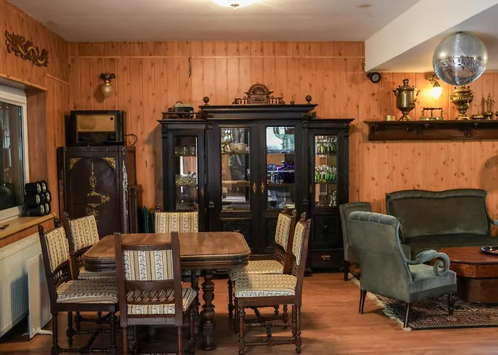 Relaks W Boberkach Prywatna Sala Do Bilarda